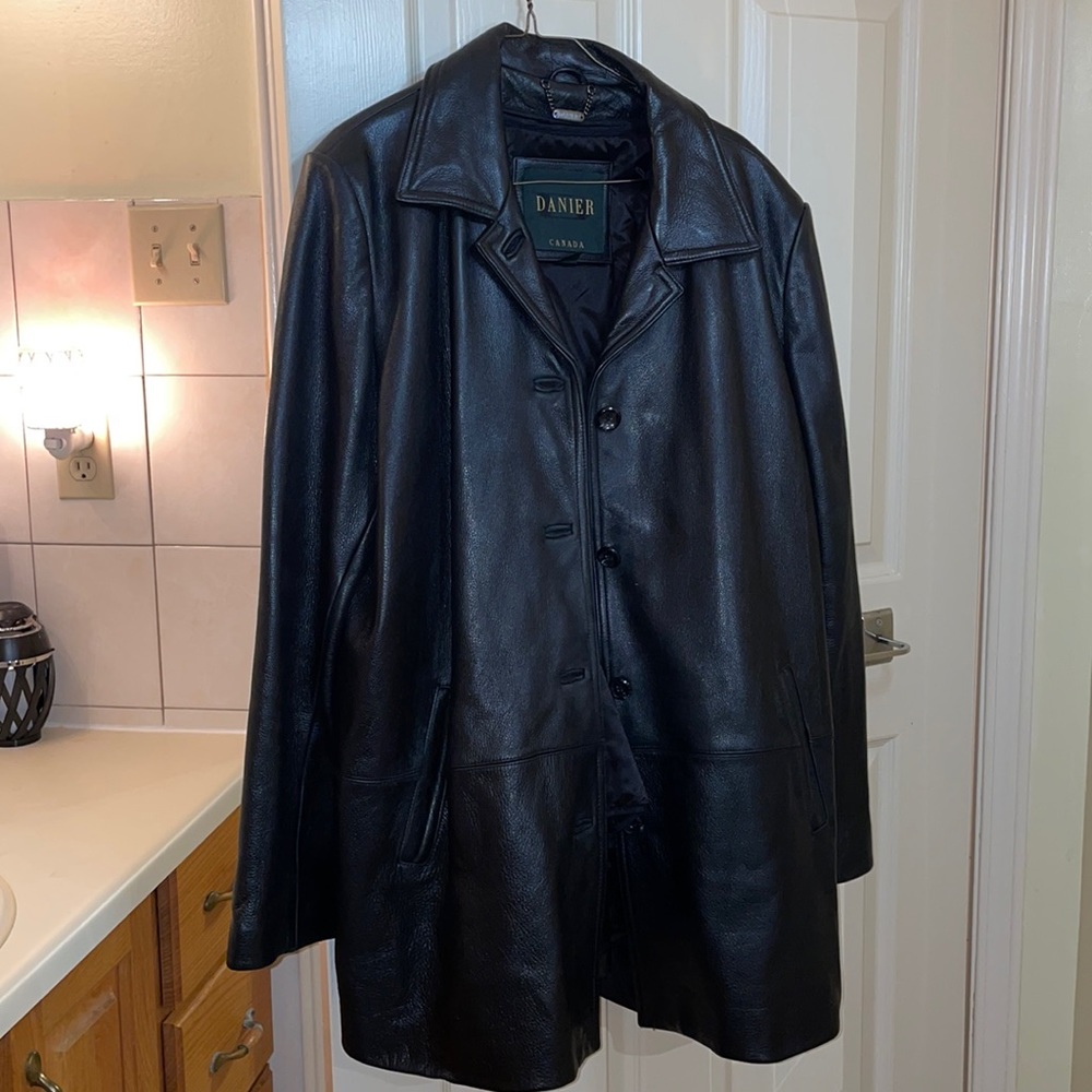Danier Leather Coat/Jacket